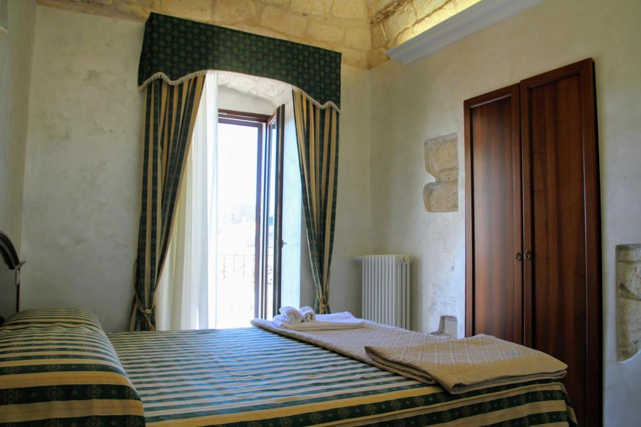 Rooms Dimora Arco - Affitti Brevi Italia Monte SantʼAngelo Exteriör bild