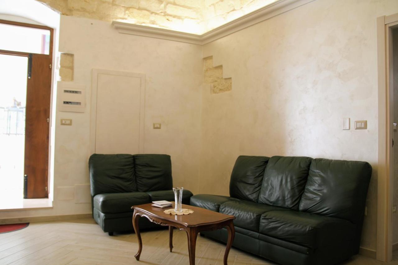 Rooms Dimora Arco - Affitti Brevi Italia Monte SantʼAngelo Exteriör bild