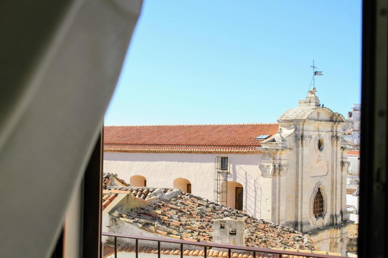 Rooms Dimora Arco - Affitti Brevi Italia Monte SantʼAngelo Exteriör bild