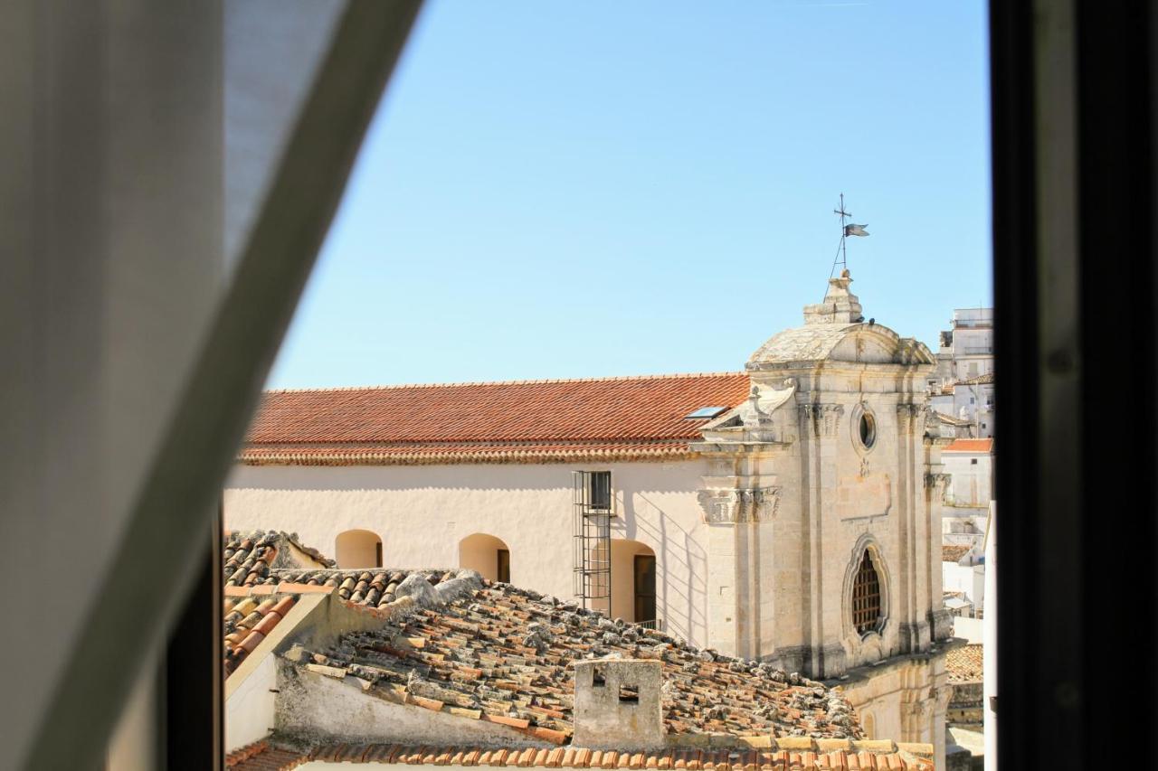 Rooms Dimora Arco - Affitti Brevi Italia Monte SantʼAngelo Exteriör bild